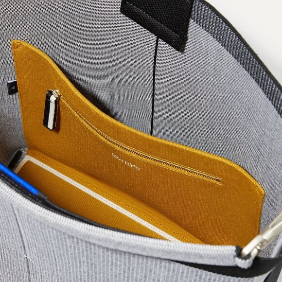 ROTHY'S The Bucket Bag - Grey Mist – NWOT Includes original box, dust, wash bag - Picture 6 of 15